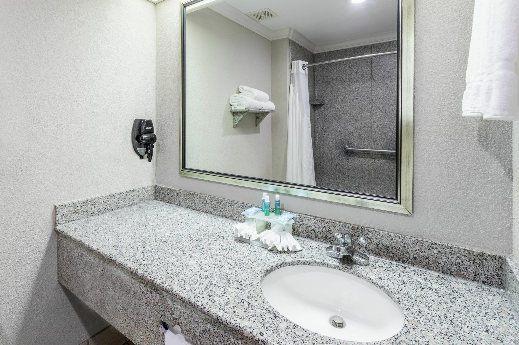 Holiday Inn Express Hotel And Suites Lake Charles By Ihg Extérieur photo